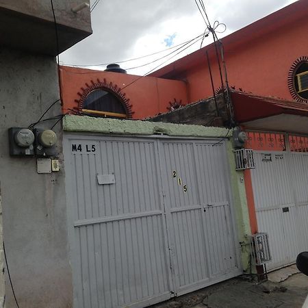 Hostal Makea Pachuca Exterior photo