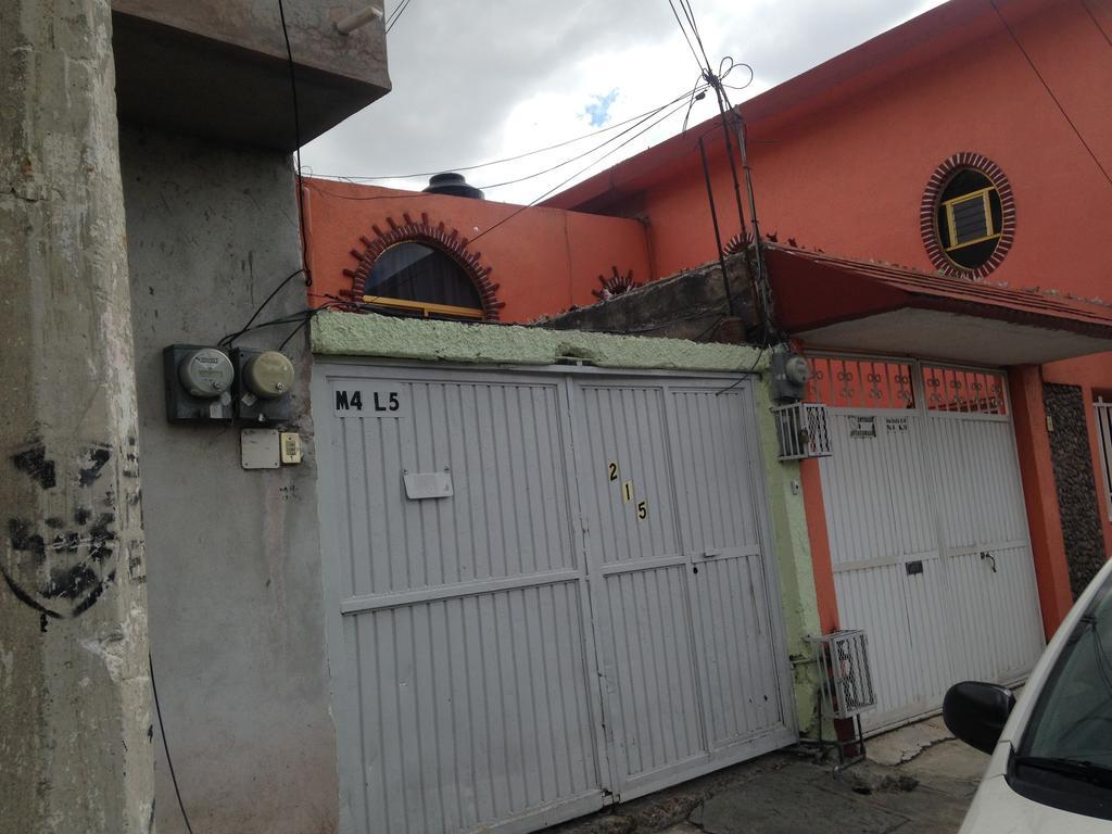 Hostal Makea Pachuca Exterior photo